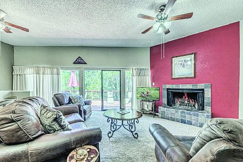 104 Thunder Mountain Ct #4 — photo as printed in The Real Estate Roundup