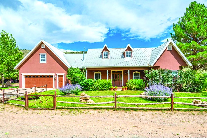 3 Bedroom Property in Hondo — photo as printed in The Real Estate Roundup