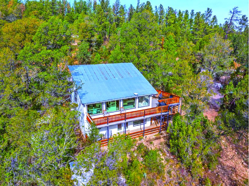 3 Bedroom Property — photo as printed in The Real Estate Roundup