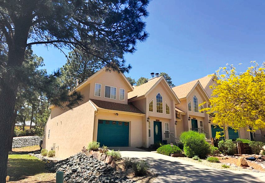 3 Bedroom Property — photo as printed in The Real Estate Roundup