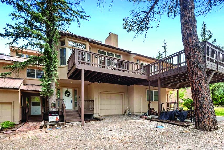 3 Bedroom Property — photo as printed in The Real Estate Roundup