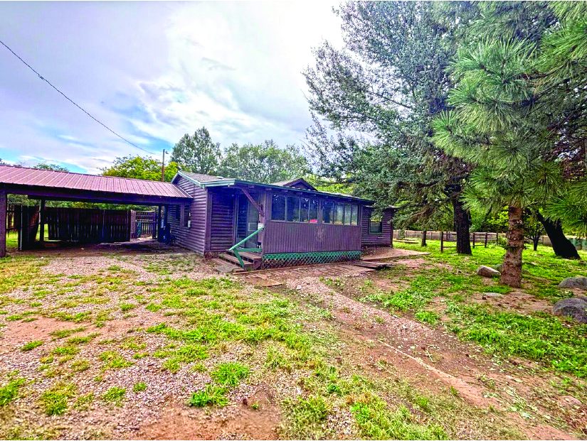 3 Bedroom Property — photo as printed in The Real Estate Roundup