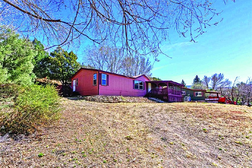 29 Orchard Lp — photo as printed in The Real Estate Roundup